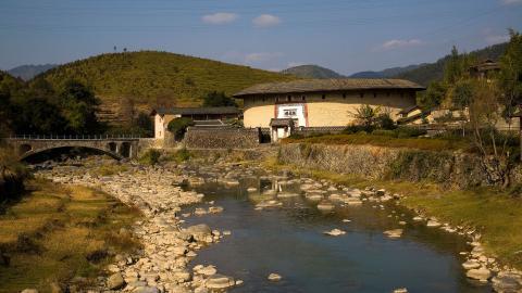 福建龙岩永定土楼图片
