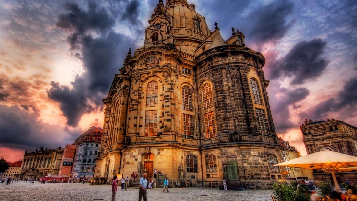 精美城市建筑亮丽风景图片