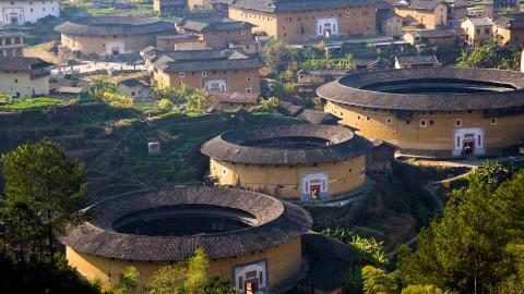 福建龙岩永定土楼图片