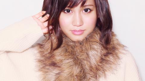 美女桌面背景图片