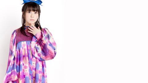 美女桌面背景图片