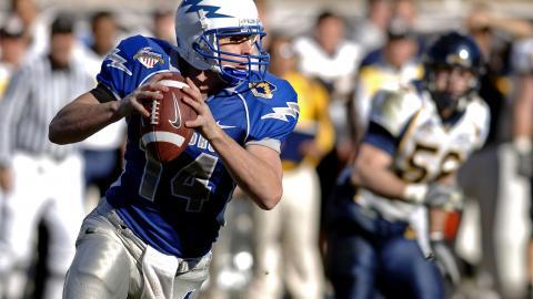 橄榄球比赛运动图片