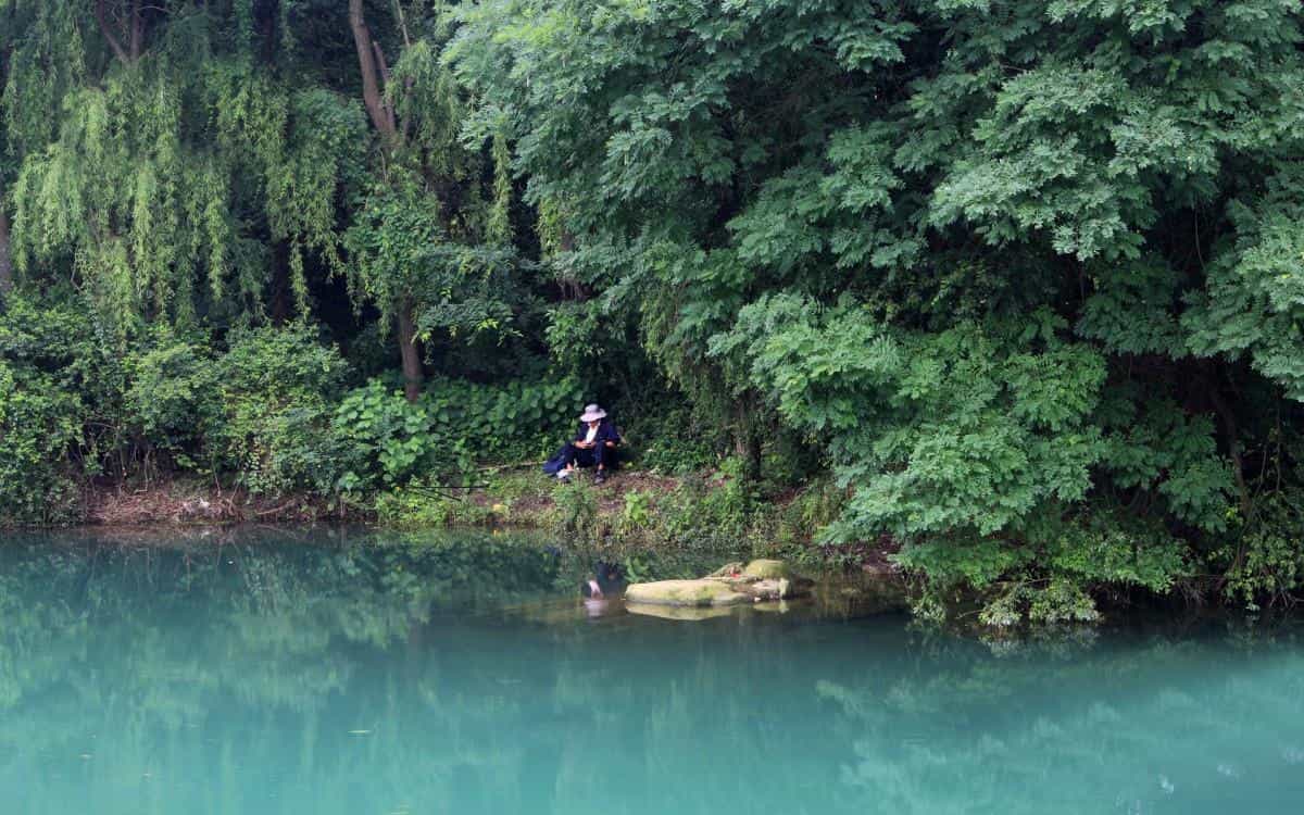 旅游渡假胜地花溪公园图片
