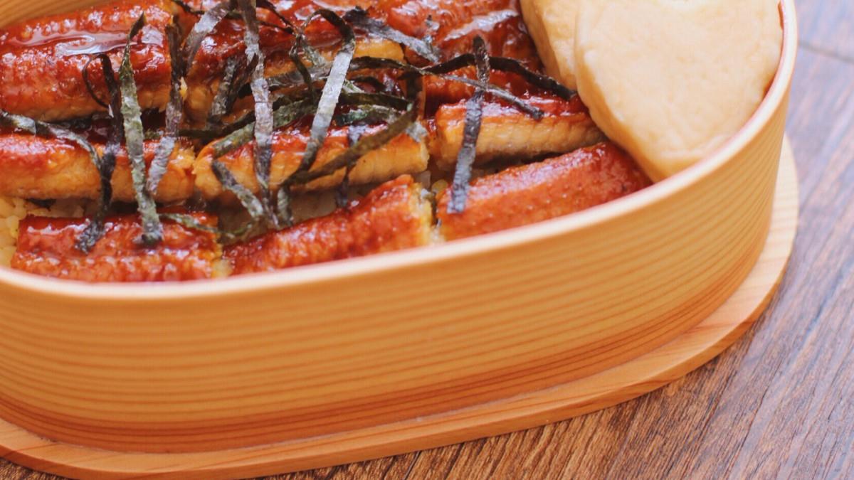 垂涎三尺的鳗鱼饭图片