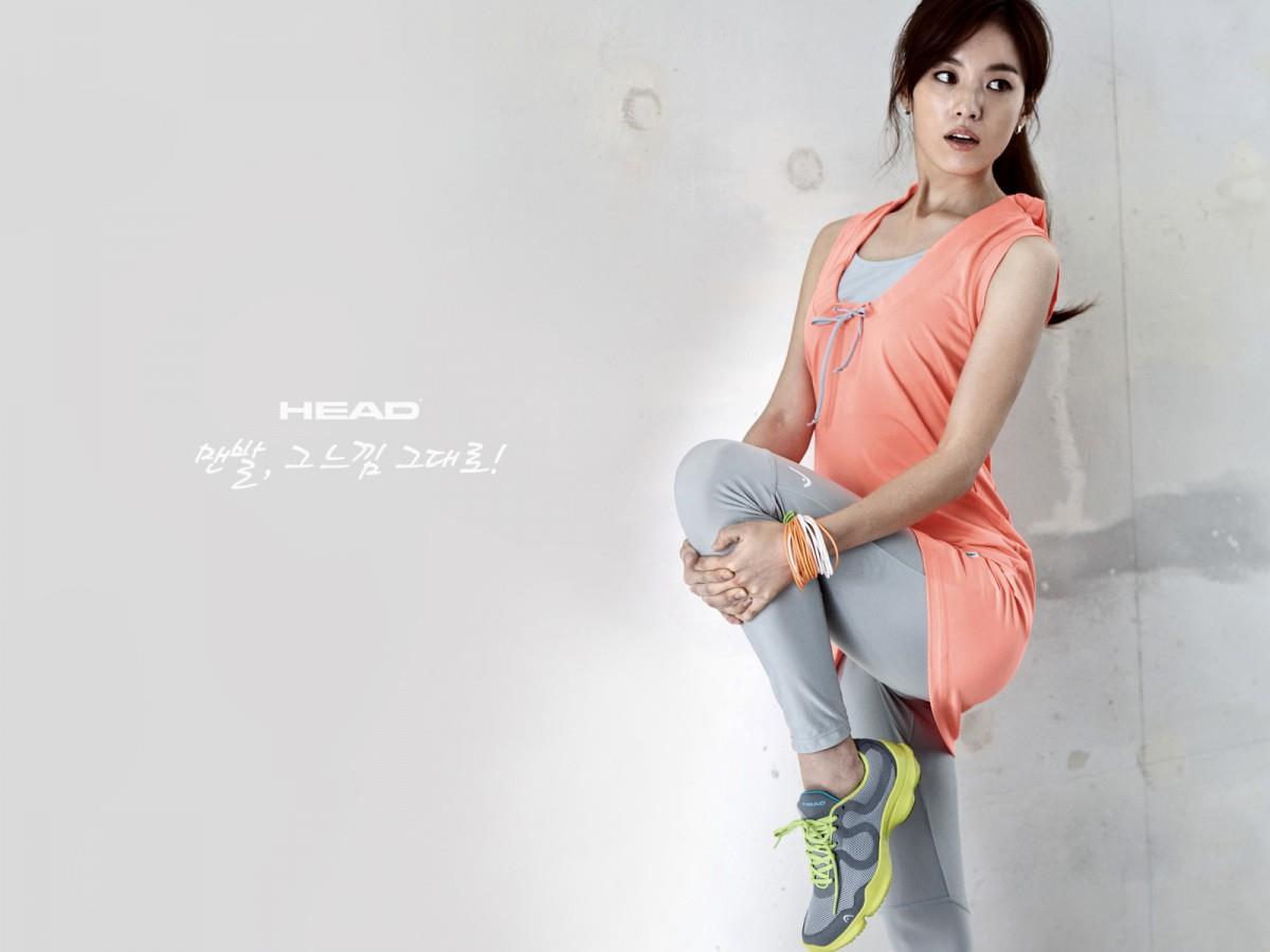 韩国女星韩孝珠图片