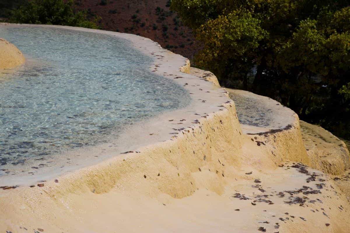 白水台天然美景图片