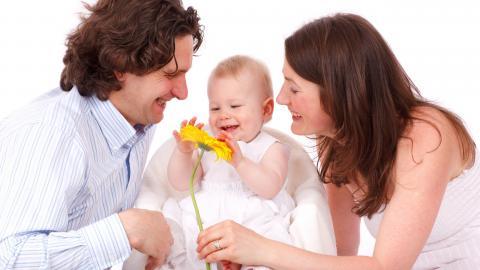 幸福生活一家人图片