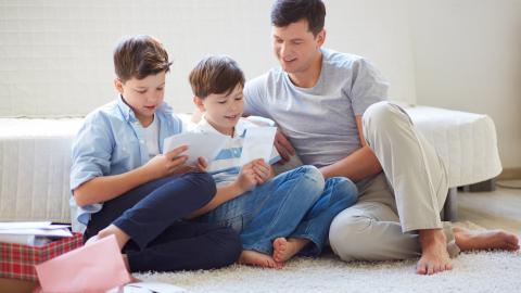 幸福生活一家人图片