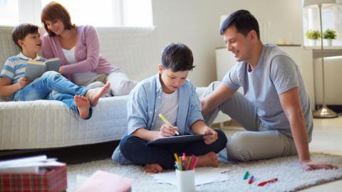 幸福生活一家人图片