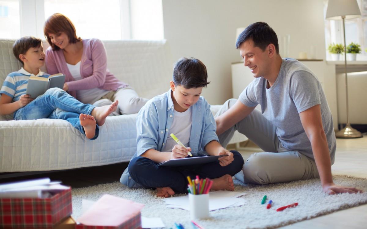 幸福生活一家人图片