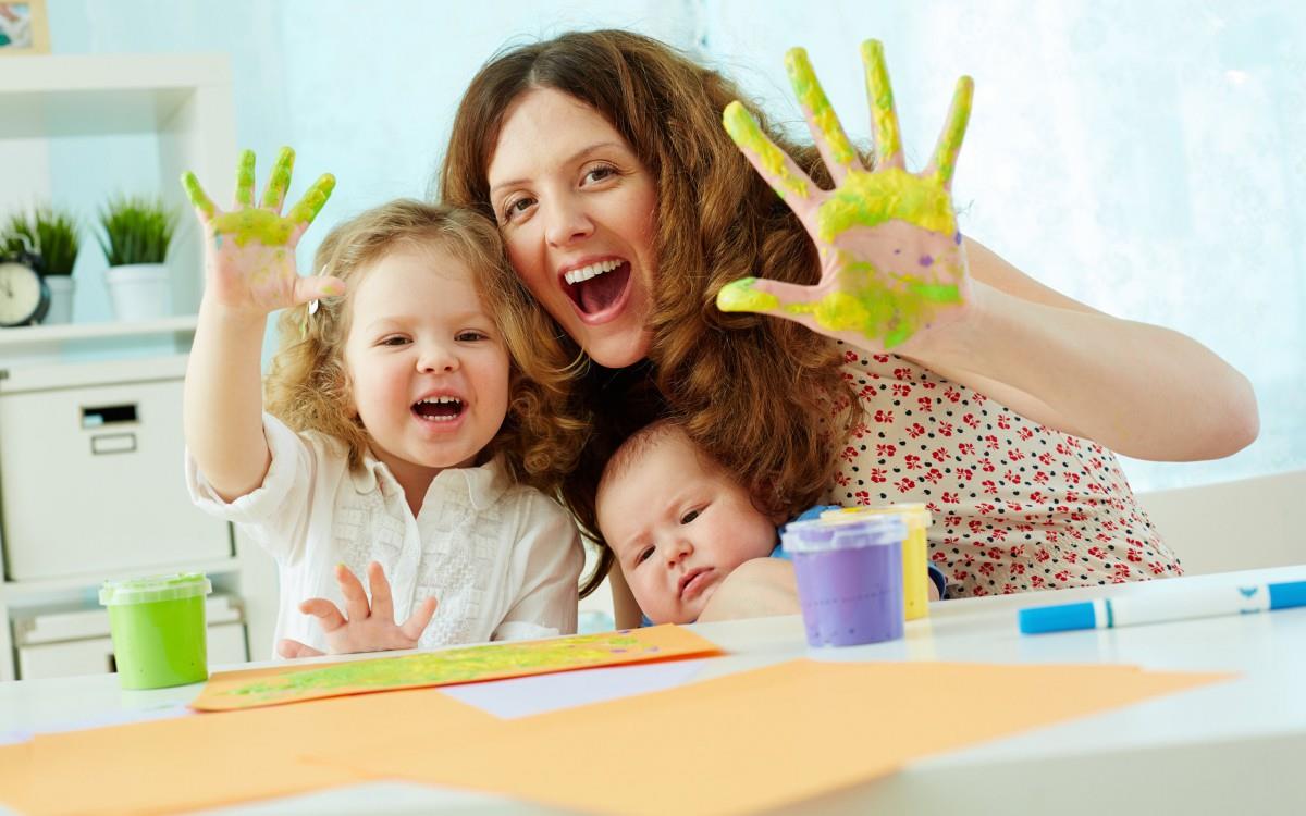 幸福生活一家人图片