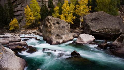 可可托海国家地质公园图片