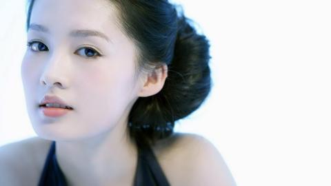 李沁美女头像图片