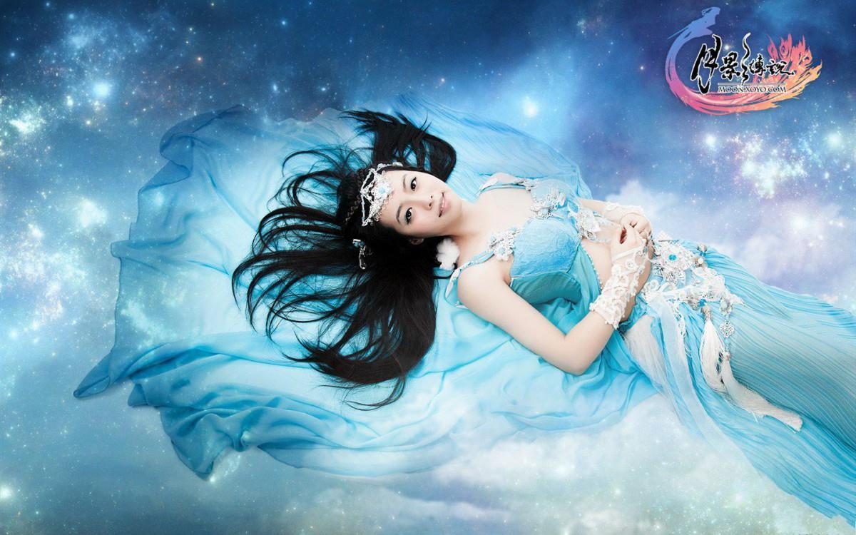 月影传说纳兰真cos图片