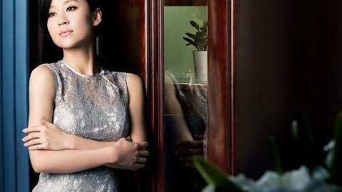 明星美女苗圃图片