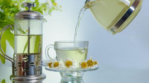 香味浓郁的花茶图片