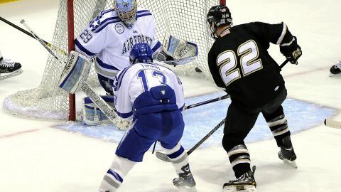 冰上曲棍球比赛高清图片