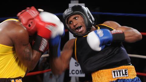 拳击比赛格斗图片