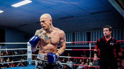 拳击比赛格斗图片