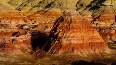 千彩古堡五彩湾图片