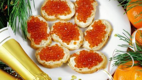 美食鱼子酱图片