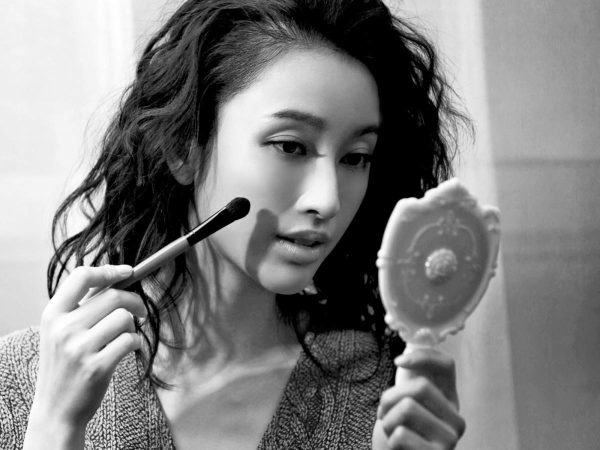 张俪美女高清图片