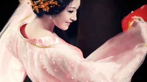 古典琵琶美女图片