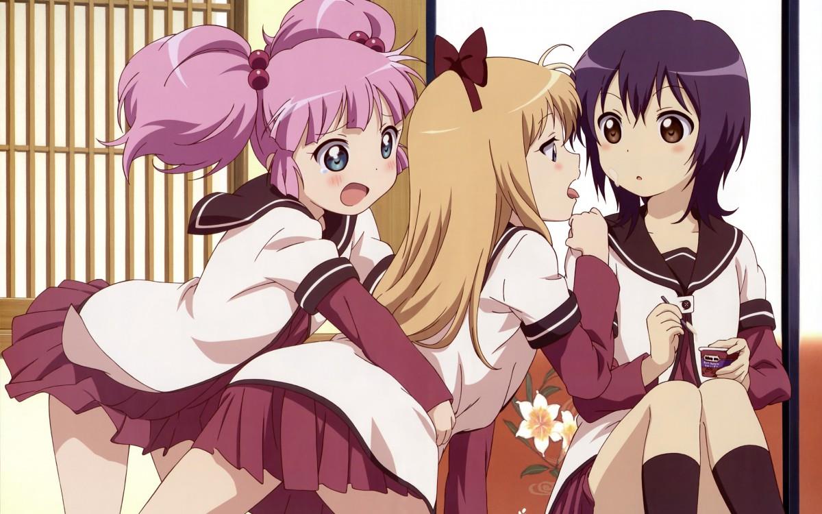 摇曳百合漫画美女图片