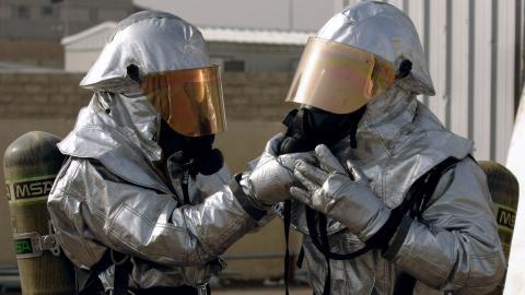 最可爱的人消防员图片