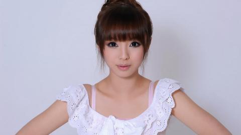 清纯美女黄诗思图片