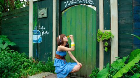 清纯可爱的果子妹妹图片