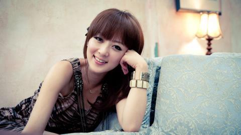 清纯可爱的果子妹妹图片