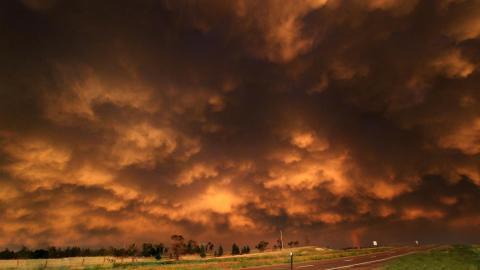 美丽的火烧云图片