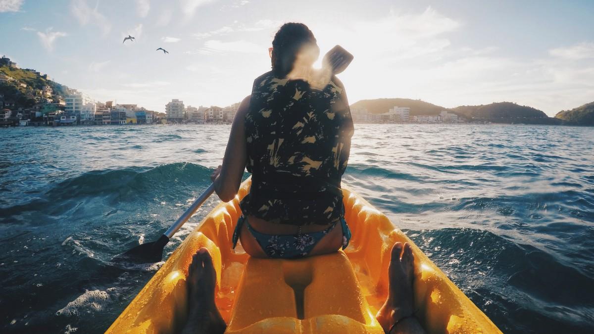 划皮艇运动图片