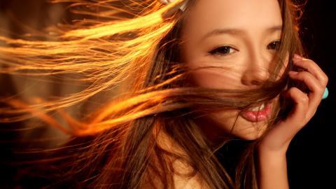 裴紫绮高清美女图片