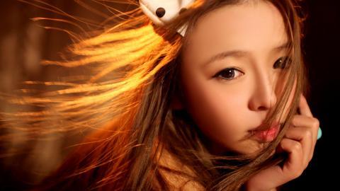 裴紫绮高清美女图片