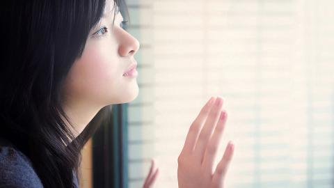 清纯可人的小学妹图片