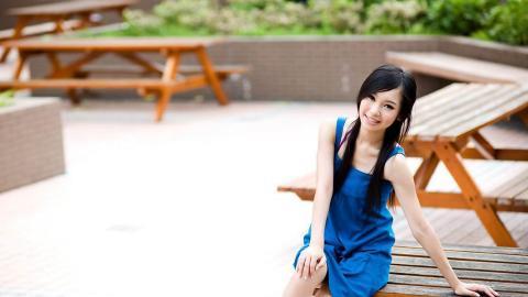 清纯可人的小学妹图片