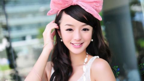 清纯如水的美女黄诗思图片