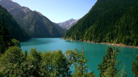 四川九寨沟自然风景图片