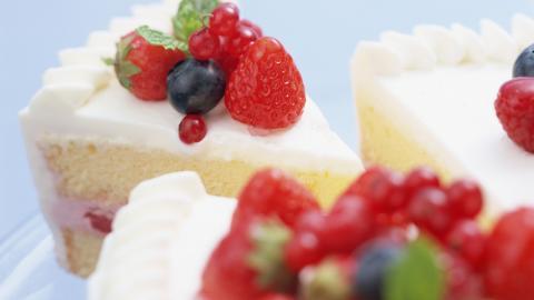 美味甜品草莓蛋糕图片