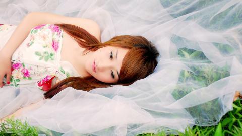 娇美似花女孩图片