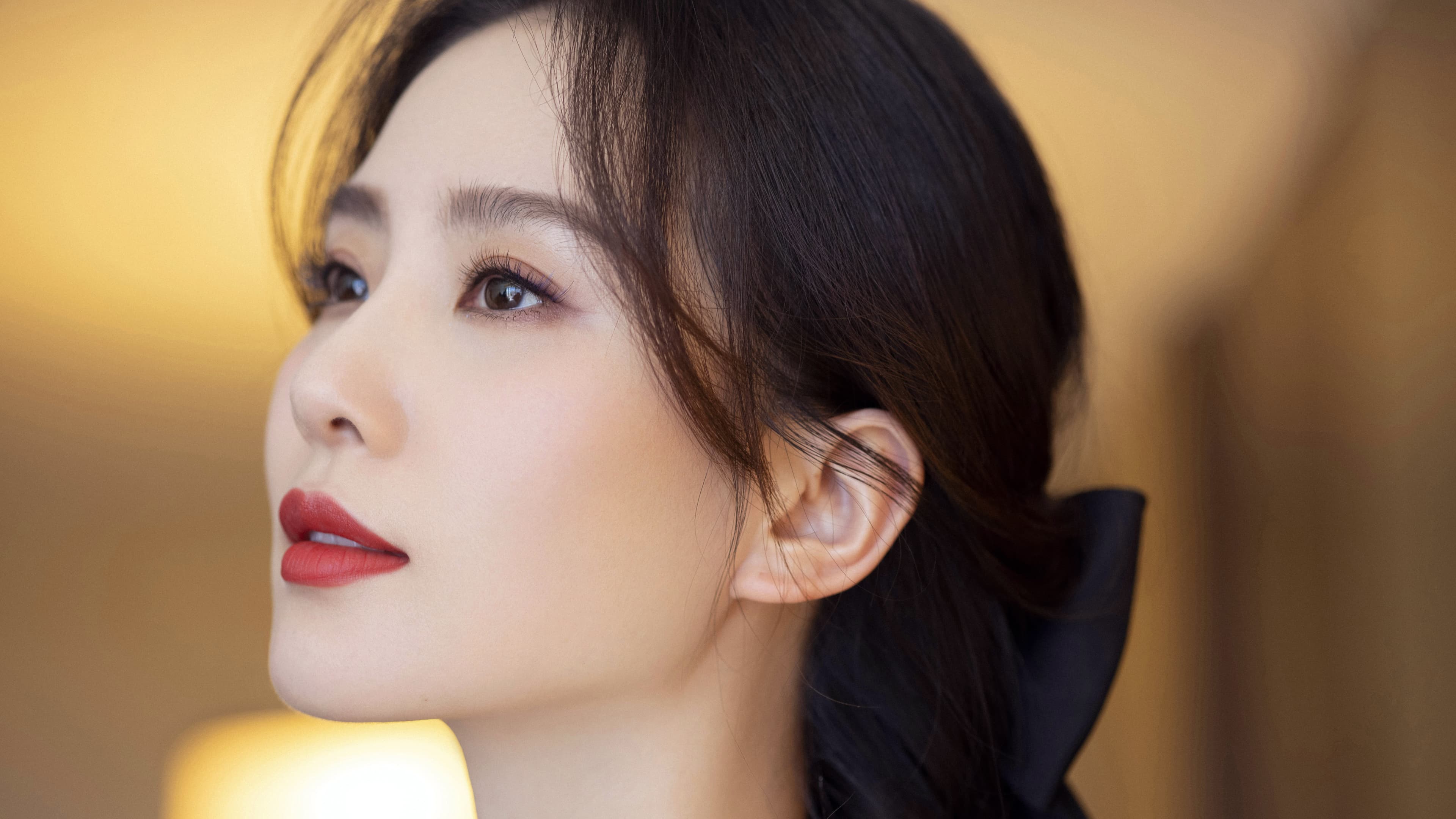 刘诗诗超漂亮的侧颜高清4K壁纸