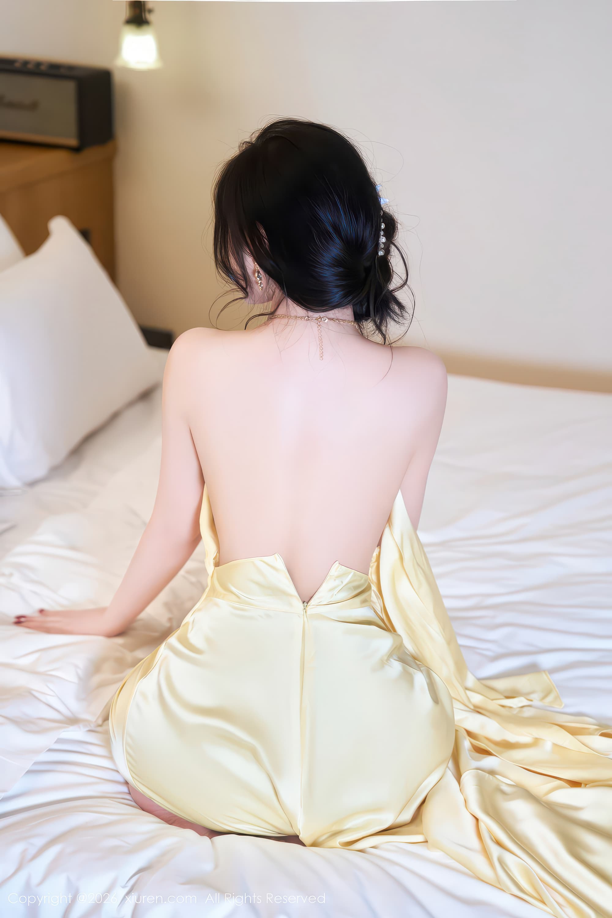 清纯少女风美女模特杨晨晨长礼服高清写真