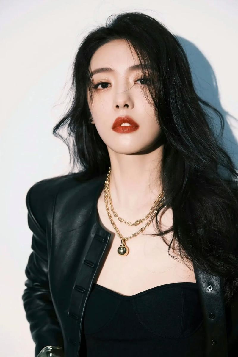 电视剧除恶当红女星蔡文静最新高清壁纸大全