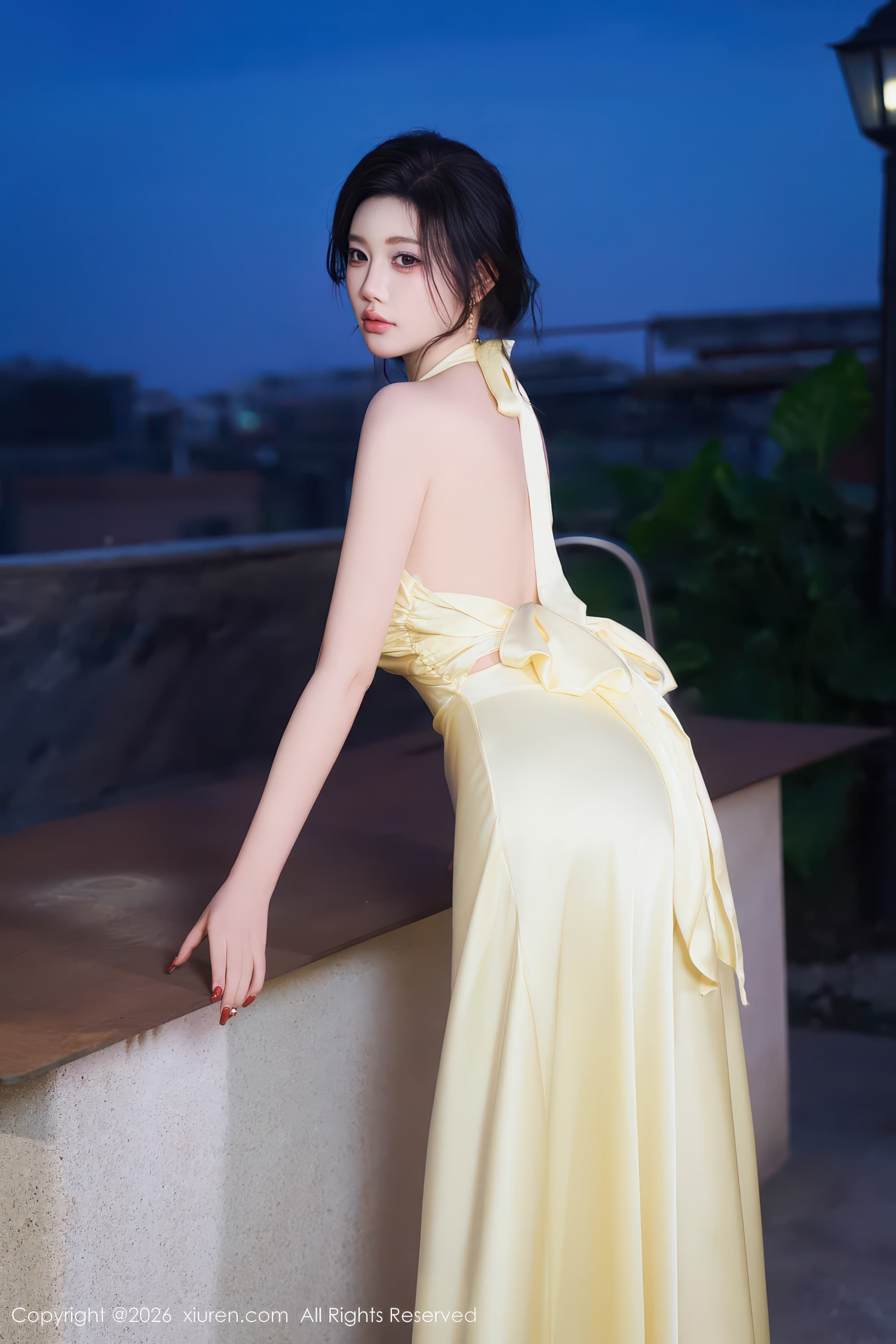 清纯少女风美女模特杨晨晨长礼服高清写真