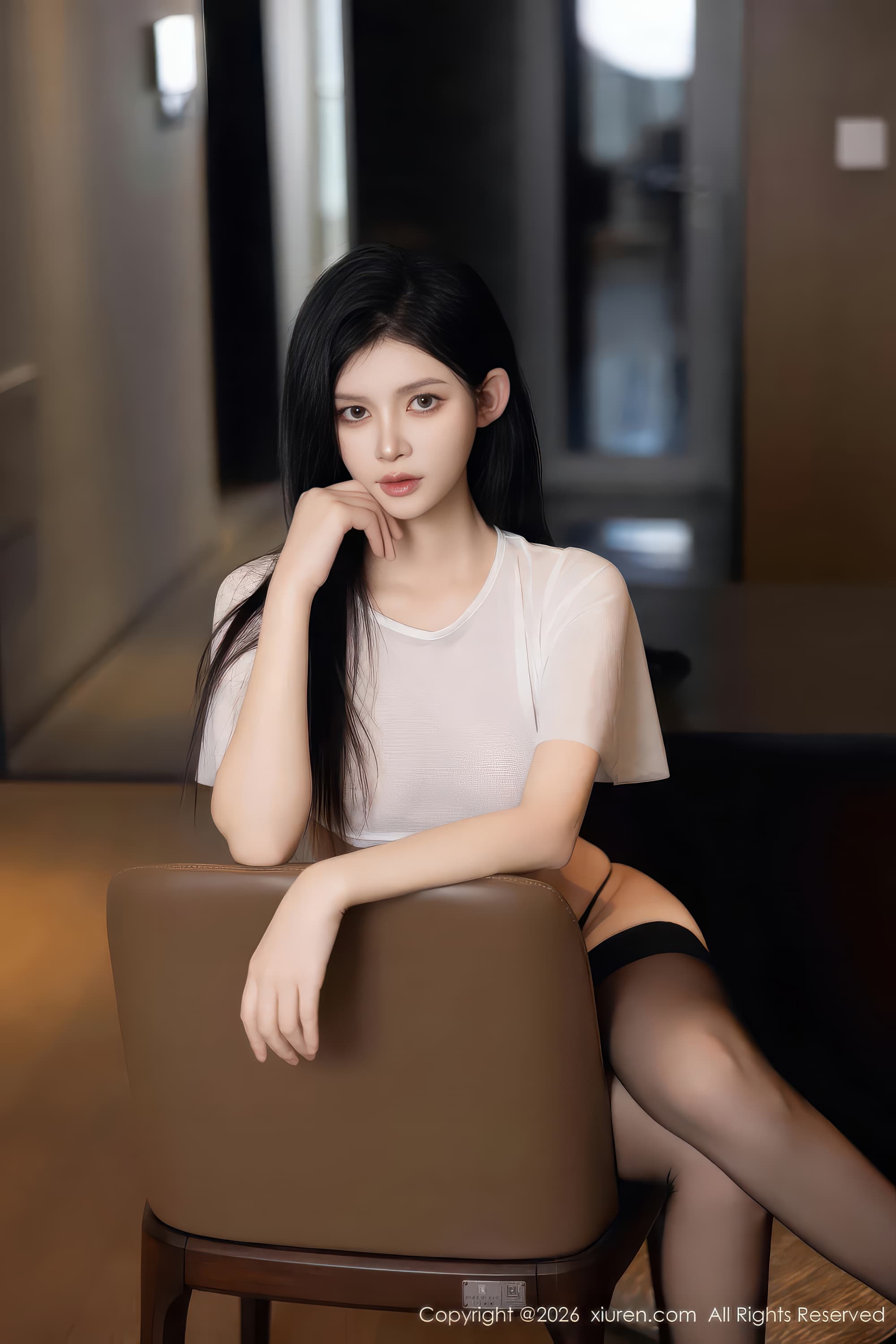 苗条女神沈如斯细腰美腿黑丝高清写真