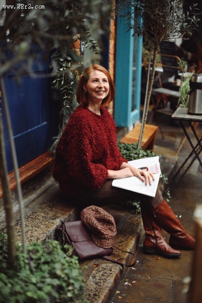 开心的美女图片