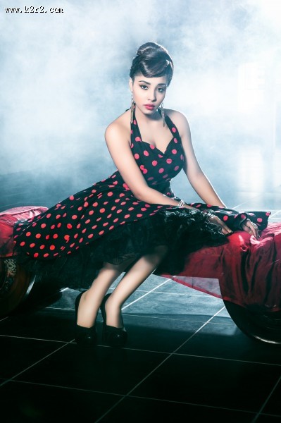 美女艺术照图片