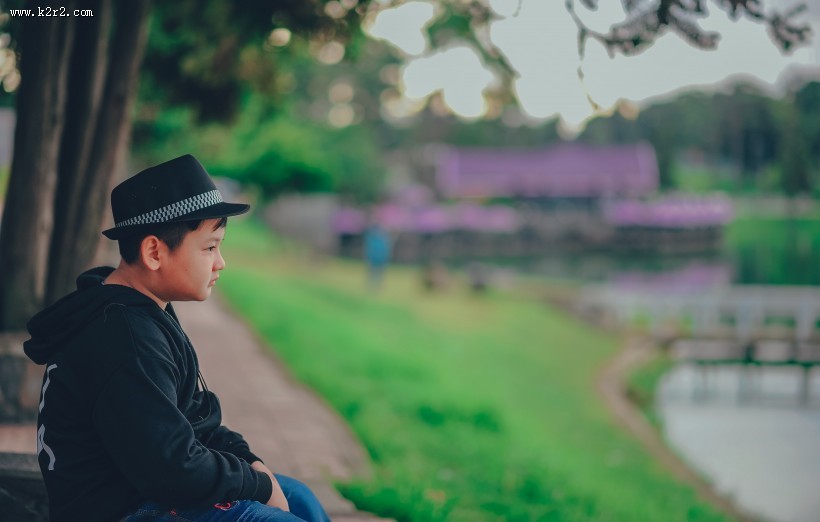 胖乎乎的少年图片